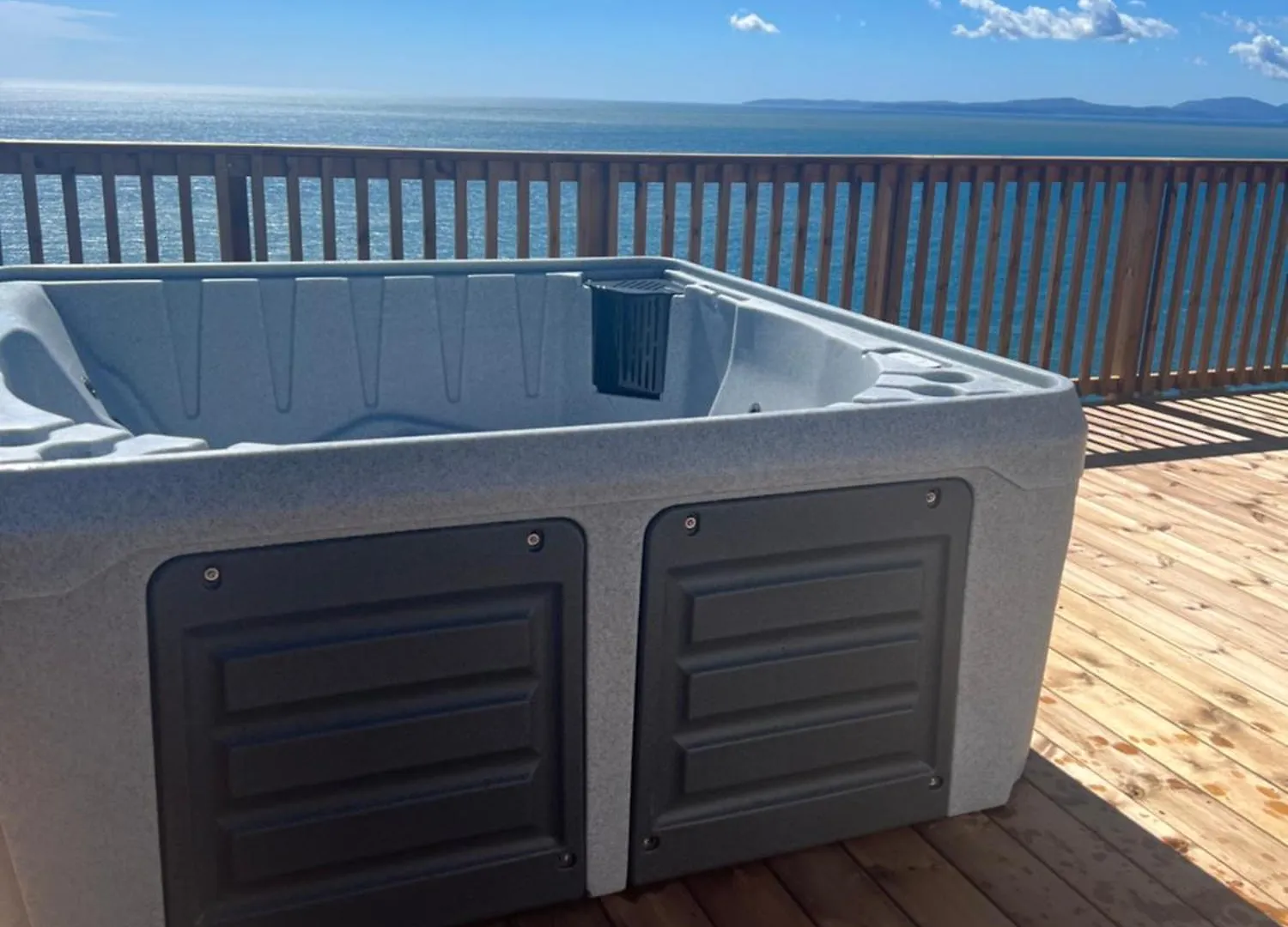 Mobilhome Neuf Domaine 4 Etoiles Ile D'Or Terrasse Et Jacuzzi Prive Vue Mer Exceptionnelle Saint-Raphael  Campsite Saint-Raphael (Var)