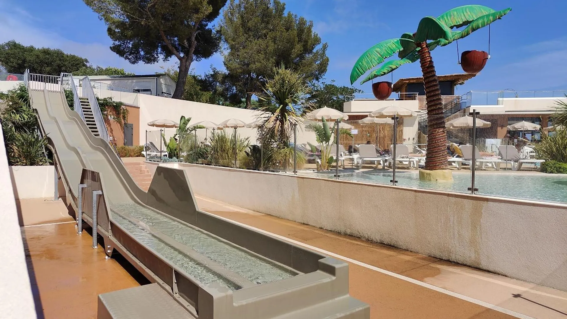 Camping Mobilhome Neuf Domaine 4 Etoiles Ile D'Or Terrasse Et Jacuzzi Prive Vue Mer Exceptionnelle Saint-Raphaël